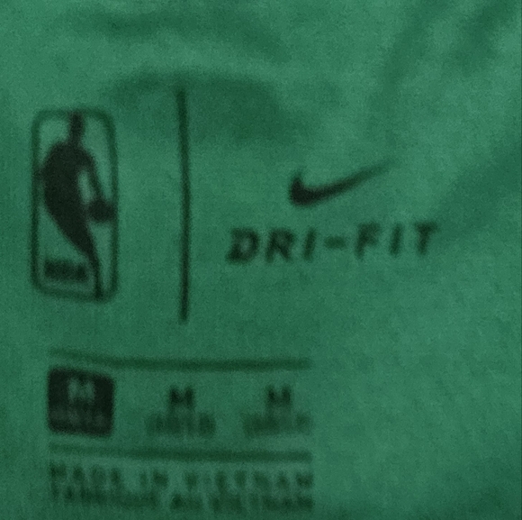 Kyrie Irving Boston Celtics Jersey - Picture 4 of 4